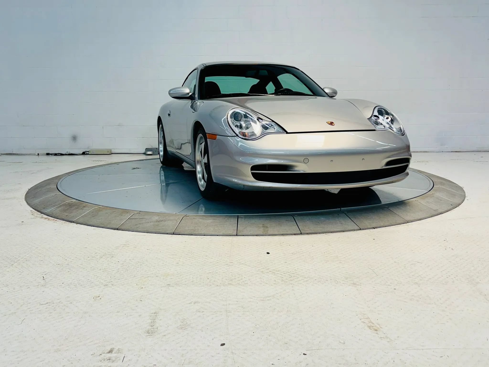 Used 2002 Porsche 911 GT3 RS image 14