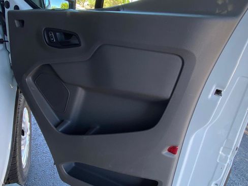 Used 2025 Ford Transit 250 Low Roof w/ Exterior Upgrade Package RWD image 32