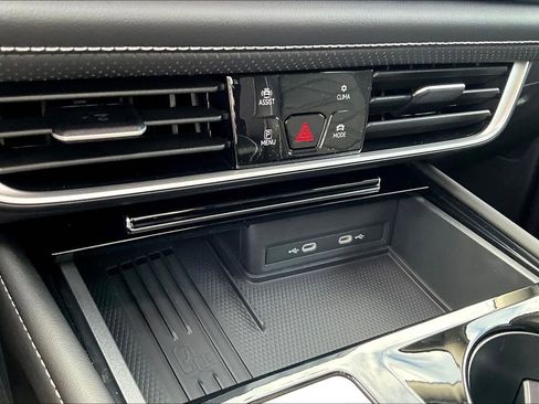 New 2026 Volkswagen Atlas SE FWD image 28