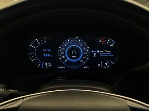 Used 2019 Cadillac Escalade ESV Luxury image 18