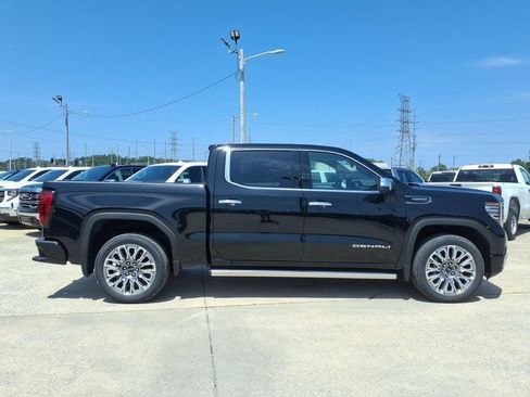 New 2026 GMC Sierra 1500 Denali Ultimate AWD/4WD image 8