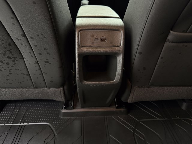 Used 2026 Chevrolet Trax RS w/ Sunroof Package FWD image 33