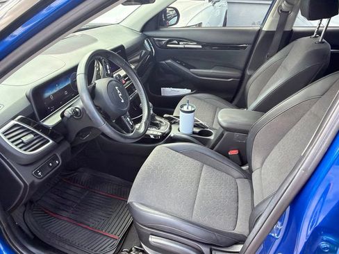 Used 2024 Kia Seltos S FWD image 7