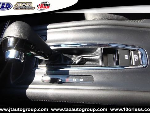 Used 2017 Honda HR-V EX-L image 17