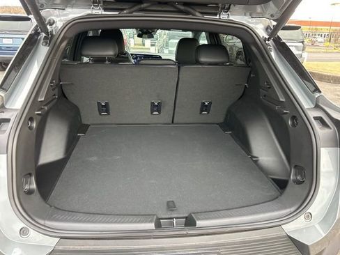 New 2026 Chevrolet Equinox EV LT image 29