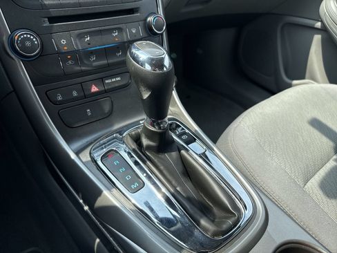 Used 2013 Chevrolet Malibu LS w/ Protection Package FWD image 19