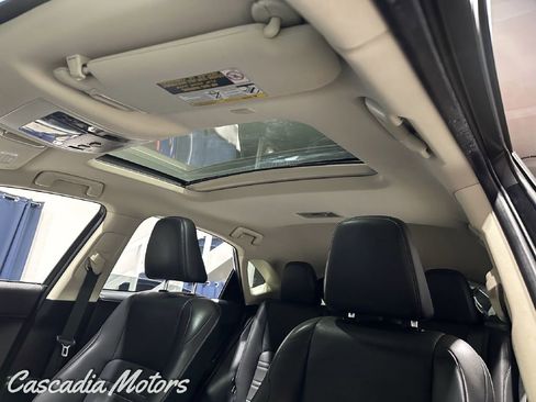 Used 2018 Lexus NX 300h AWD image 38