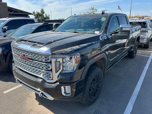 Used 2023 GMC Sierra 2500 Denali w/ Denali Black Diamond Edition AWD/4WD image 1