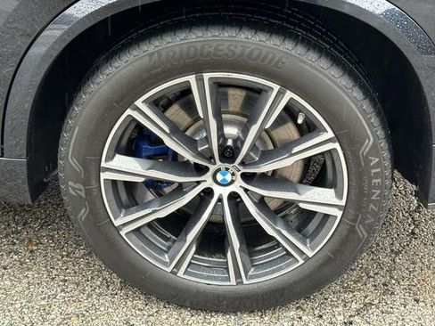 Used 2019 BMW X5 xDrive50i w/ M Sport Package image 12