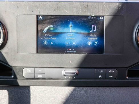 Used 2024 Mercedes-Benz Sprinter 2500 image 17