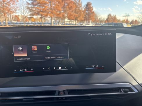 New 2026 BMW iX xDrive60 image 14