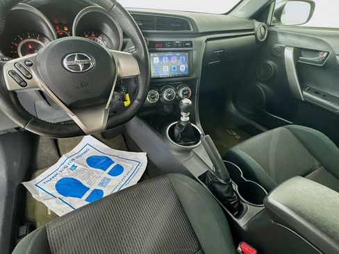 Used 2011 Scion tC FWD image 24