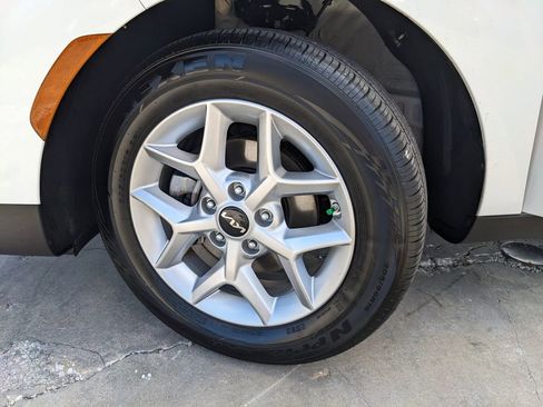 Certified 2025 Kia Soul LX image 38