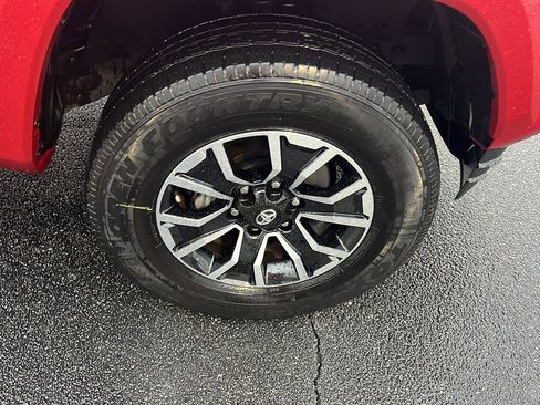 Certified 2023 Toyota Tacoma TRD Sport w/ TRD Premium Sport Package image 41