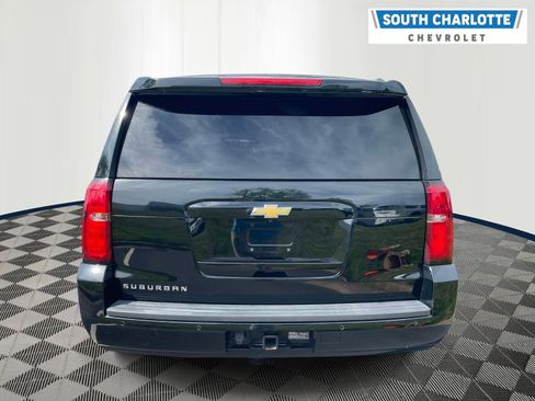 Used 2018 Chevrolet Suburban LT image 6
