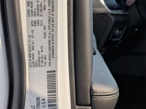 New 2025 Jeep Grand Cherokee Limited image 25