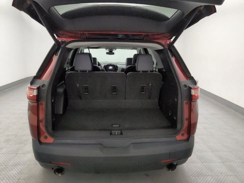 Used 2018 Chevrolet Traverse LT FWD image 29