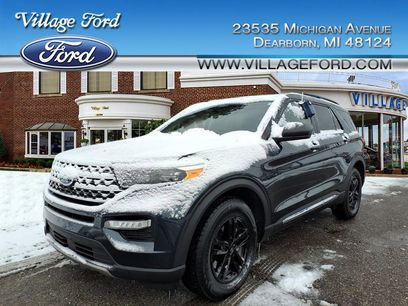 Certified 2023 Ford Explorer XLT w/ Equipment Group 202A