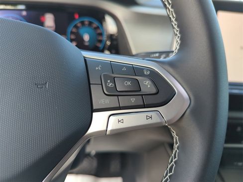 New 2026 Volkswagen Atlas Cross Sport SE image 42