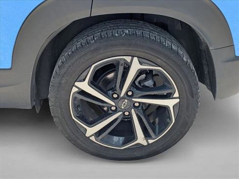 Used 2023 Chevrolet TrailBlazer RS w/ Convenience Package AWD/4WD image 10