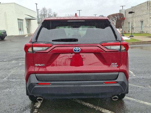 Certified 2024 Toyota RAV4 XLE image 24