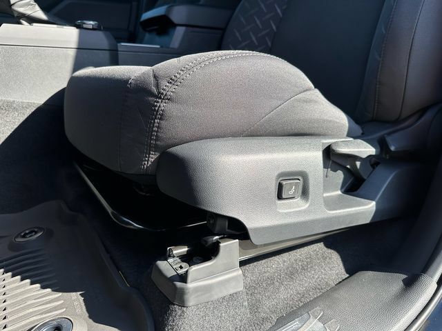 New 2026 Toyota Tacoma SR5 AWD/4WD image 18
