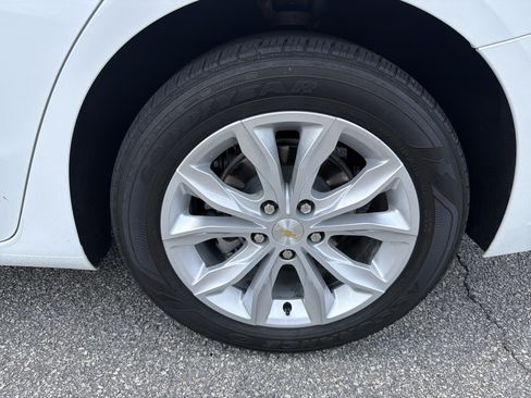 Used 2025 Chevrolet Malibu LT FWD image 29
