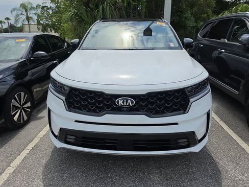 Used 2021 Kia Sorento SX FWD image 2