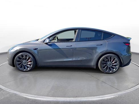 Used 2022 Tesla Model Y Performance AWD/4WD image 5