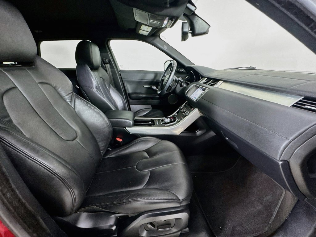 Used 2015 Land Rover Range Rover Evoque Pure Premium AWD/4WD image 34