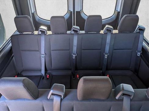 Used 2024 Mercedes-Benz Sprinter 2500 image 20
