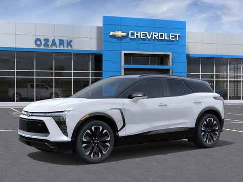 New 2026 Chevrolet Blazer EV RS FWD image 36