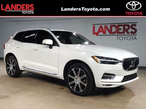 Used 2021 Volvo XC60 T5 Inscription w/ Protection Package FWD image 1