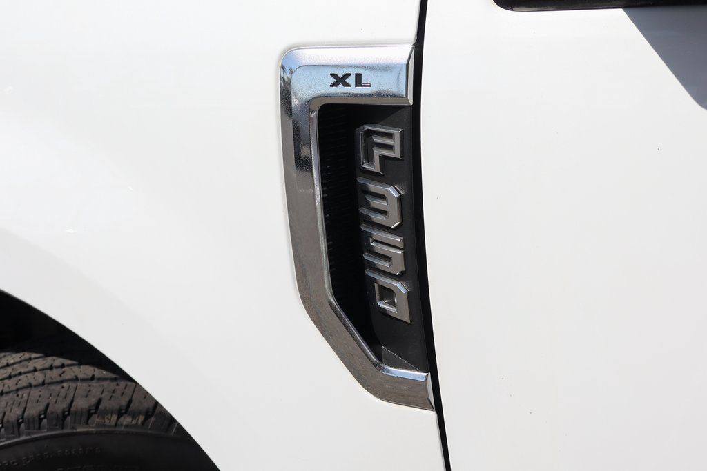 Used 2021 Ford F350 XL w/ Power Equipment Group RWD image 43