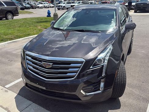 Used 2019 Cadillac XT5 Luxury AWD/4WD image 1