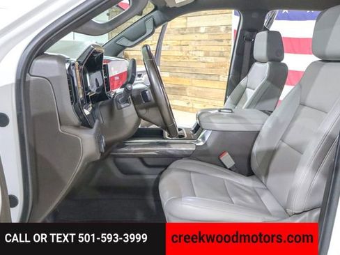 Used 2024 Chevrolet Silverado 2500 LTZ w/ LTZ Convenience Package image 10