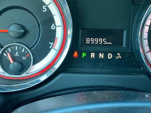 Used 2019 Dodge Grand Caravan SE image 21