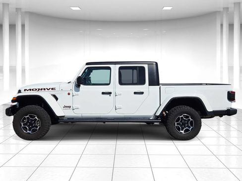 Used 2023 Jeep Gladiator Mojave w/ LED Lighting Group AWD/4WD image 6