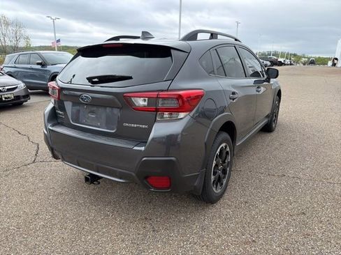 Used 2021 Subaru Crosstrek 2.0i Premium w/ Popular Package #2 AWD/4WD image 3