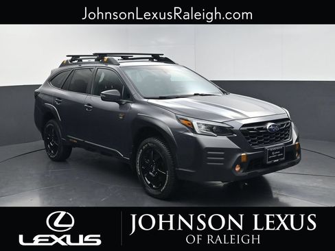 Used 2022 Subaru Outback Wilderness AWD/4WD image 3