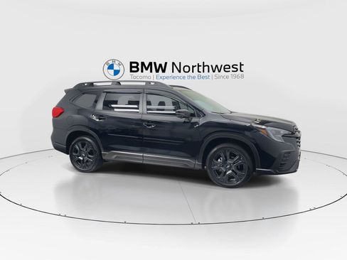 Used 2023 Subaru Ascent Onyx Edition Limited AWD/4WD image 6