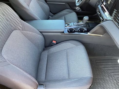 Used 2026 Toyota Camry LE w/ Convenience Package FWD image 16