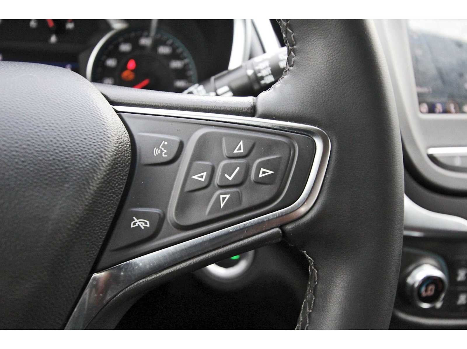 Used 2024 Chevrolet Equinox LT FWD image 15