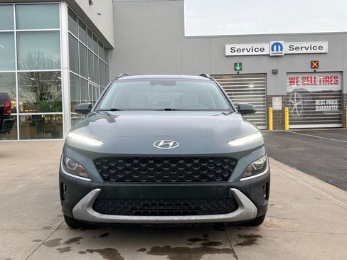 Used 2022 Hyundai Kona SEL w/ Convenience Package image 2