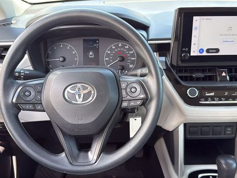 Used 2023 Toyota Corolla Cross L AWD/4WD image 30