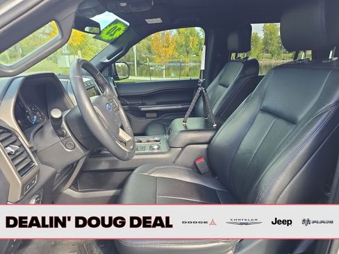 Used 2020 Ford Expedition XLT w/ Equipment Group 202A image 10