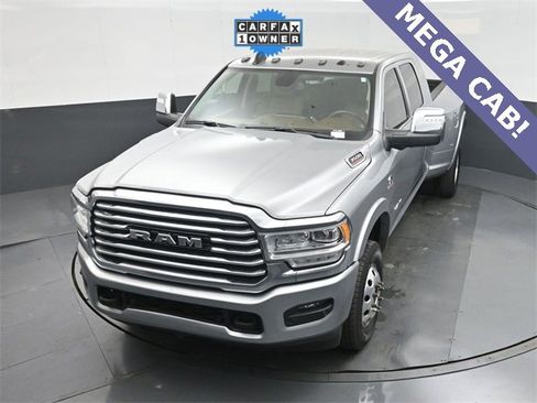 Used 2023 RAM 3500 Limited image 33