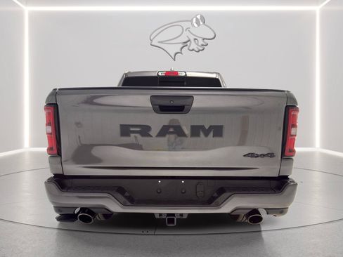Used 2026 RAM 1500 Express AWD/4WD image 9