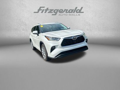 Used 2021 Toyota Highlander Limited