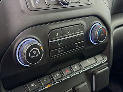 Used 2025 Chevrolet Silverado 1500 Custom Trail Boss image 16